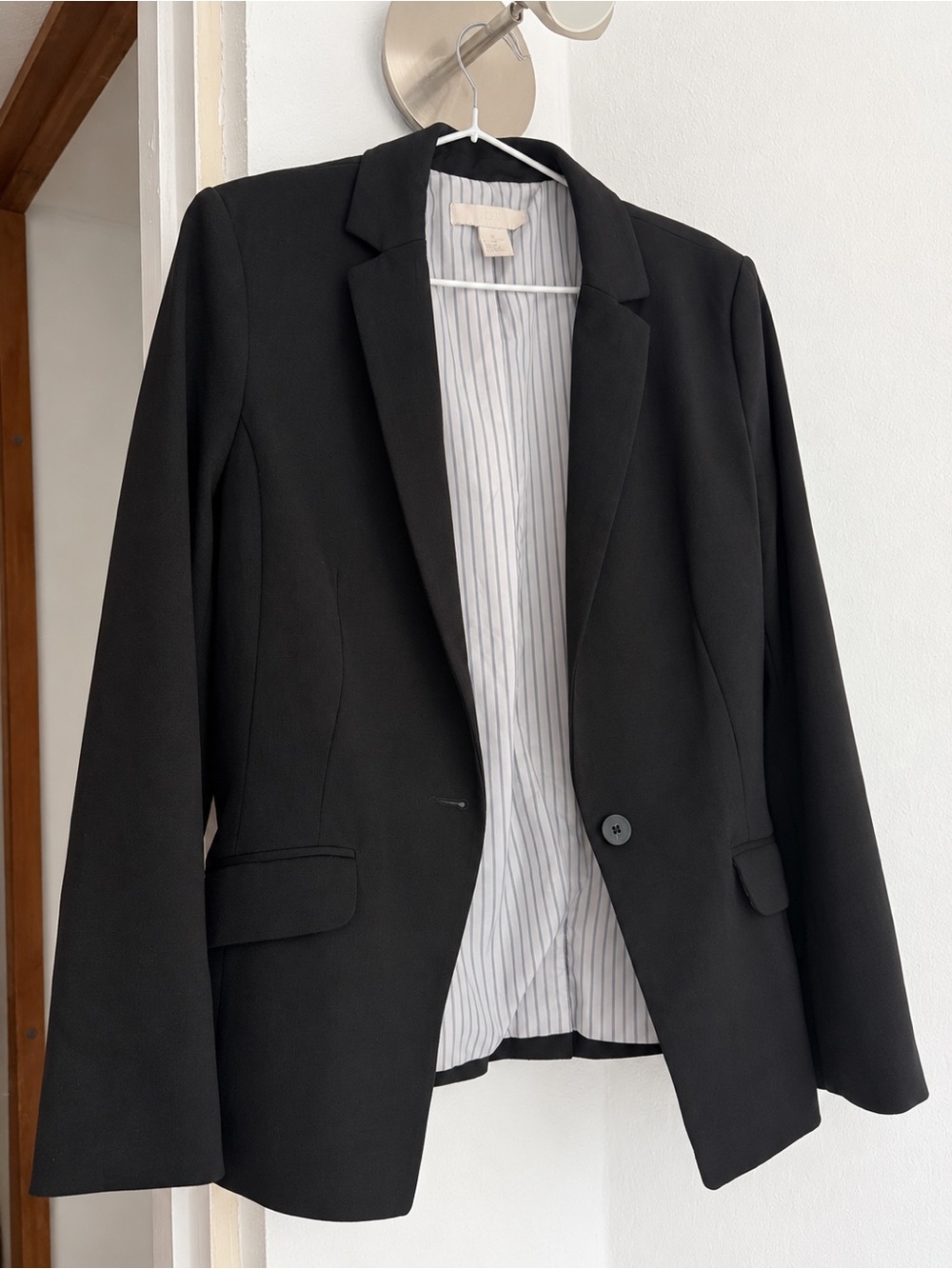 H&M Black Women's Single-Button Blazer